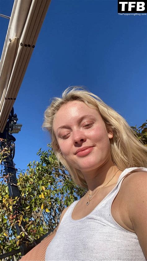 zara larsson naked|Zara Larsson Nude Leaked The Fappening (40 Photos) [Updated]